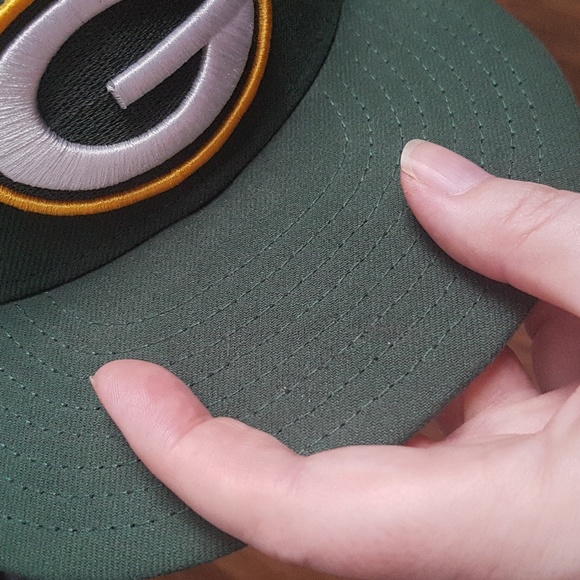 NFL New Era Green Bay Packers Spellout Under Bill 7 1/8 - Picture 11 of 12